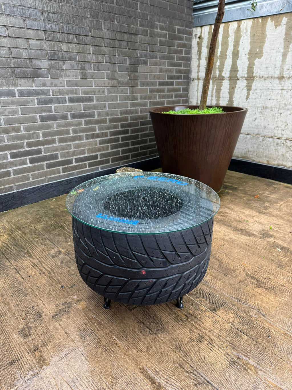 RIMTABLE WET TRASERA